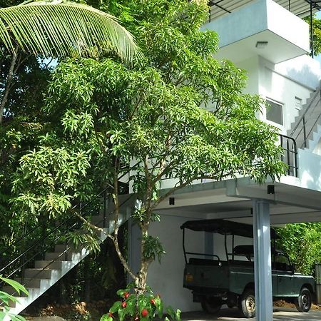 Bed and Breakfast The Fence Bentota Exterior foto