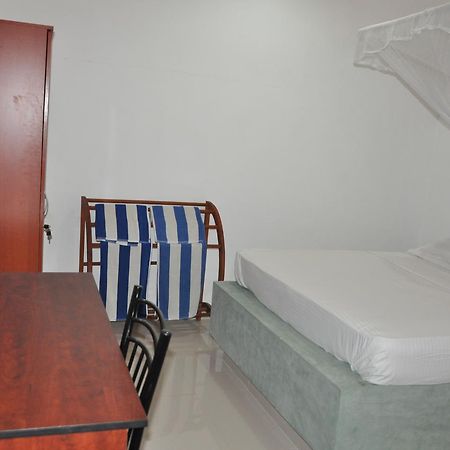 Bed and Breakfast The Fence Bentota Exterior foto