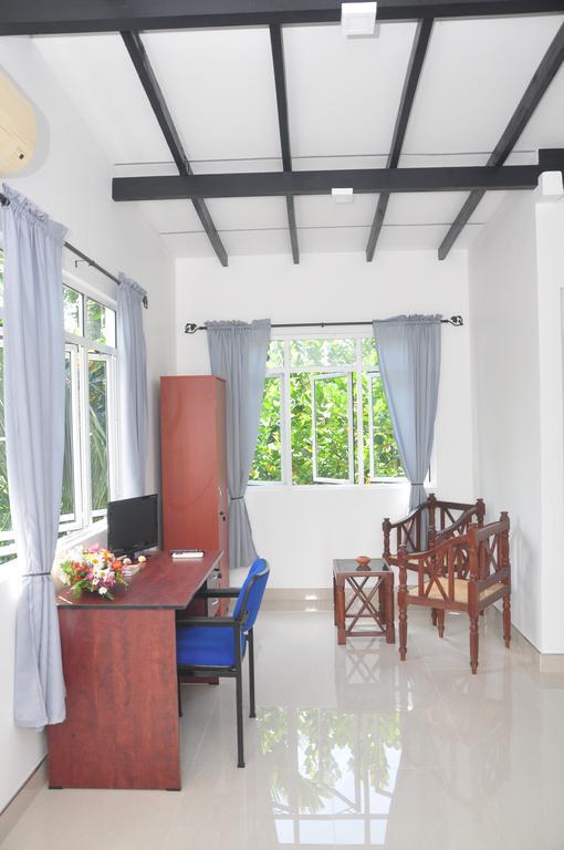 Bed and Breakfast The Fence Bentota Habitación foto