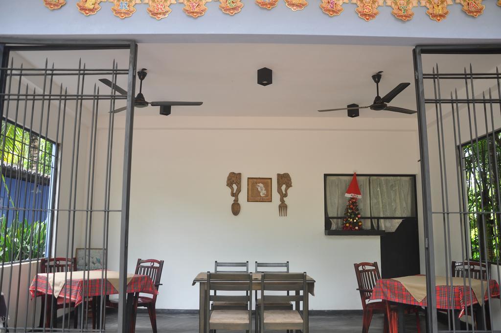 Bed and Breakfast The Fence Bentota Exterior foto