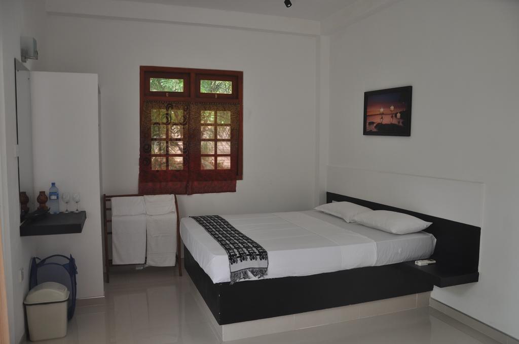 Bed and Breakfast The Fence Bentota Exterior foto