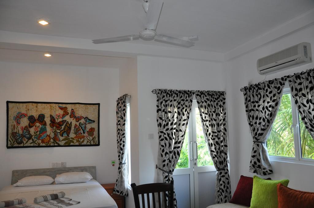 Bed and Breakfast The Fence Bentota Exterior foto