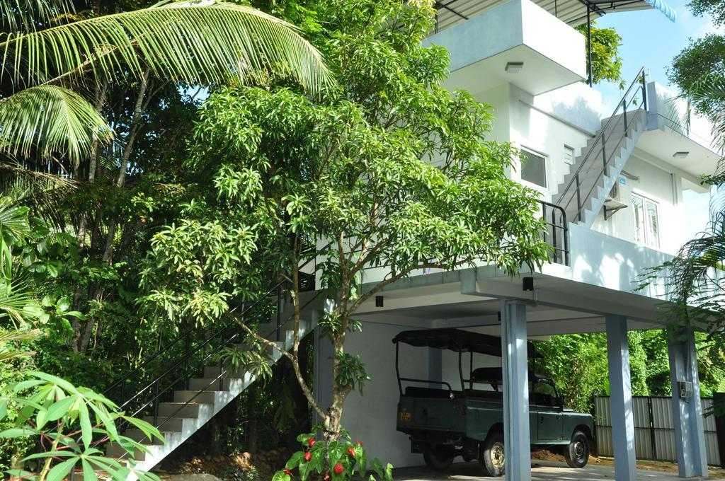 Bed and Breakfast The Fence Bentota Exterior foto