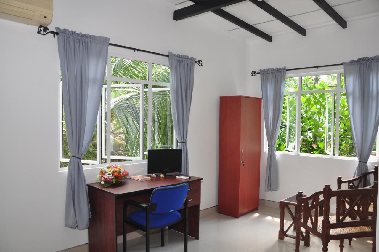 Bed and Breakfast The Fence Bentota Exterior foto